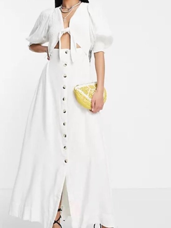 Free People Dresses & Skirts - Free People String of Hearts Maxi